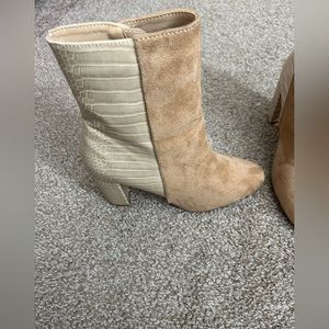 Chinese Laundry Snakeskin-suede booties size 7.5